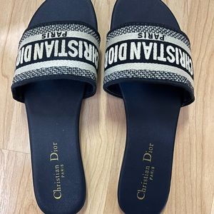 New Authentic Dior black slide US11 EU41 w/receipt posted